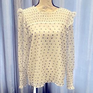 Elegant White Patterned Women's Top